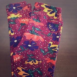 LulaRoe Tween leggings, just in time for fall!